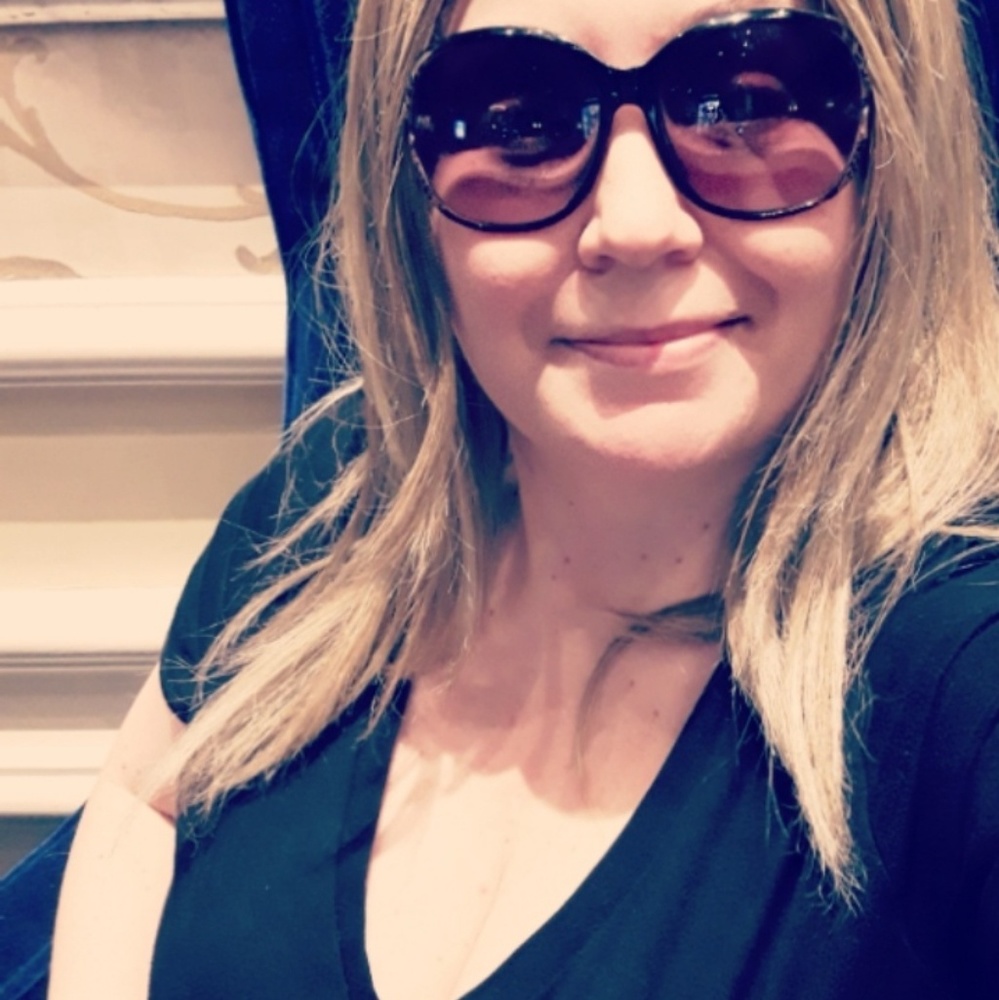 Meet your Posher, Jenna